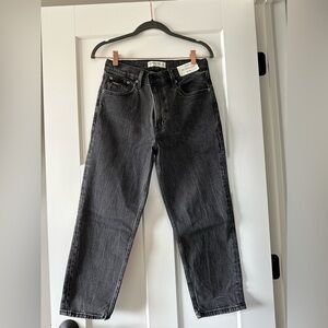 NWT Abercrombie jeans 27 EXTRA SHORT